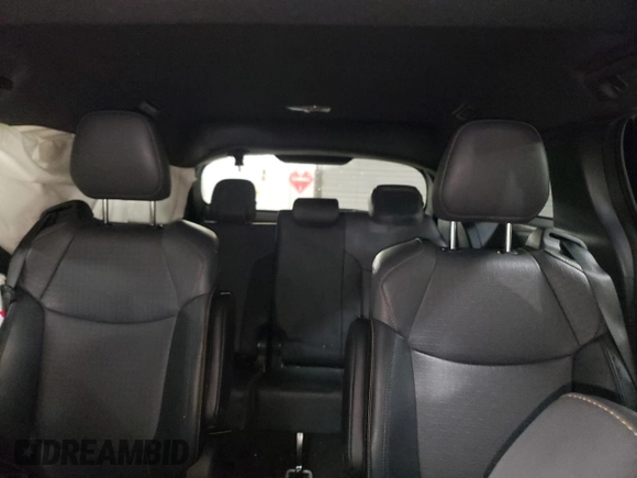 2022 Toyota Sienna XLE Woodland Edition with VIN 5TDASKFC9NS042151, listed as a Copart auction lot 48569555 with 55,656 mi miles and Salvage Title. Bid and sale history available at carsss.com. Image 10.