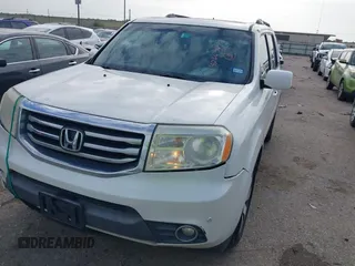 2013 Honda Pilot Touring with VIN 5FNYF3H95DB031130, listed as a IAAI auction lot 42669792 with 255,280 mi miles and . Bid and sale history available at DreamBid. Image 17.