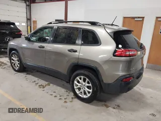 2016 Jeep Cherokee Sport with VIN 1C4PJMAB5GW246889, listed as a IAAI auction lot 40847921 with 164,210 mi miles. Bid and sale history available at carsss.com. Image 3.