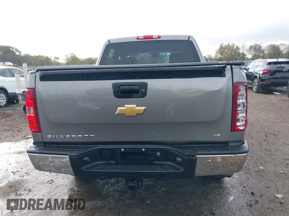 2013 Chevrolet Silverado 1500 LT with VIN 3GCPKSE70DG232285, listed as a IAAI auction lot 40881769 with 110,837 mi miles and . Bid and sale history available at DreamBid. Image 16.