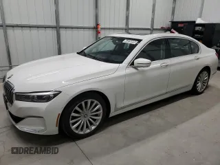 2020 BMW 7 Series 740i z VIN WBA7T2C00LCE27050, wystawiony jako Copart lot #44536895 z przebiegiem 11 996 mil mil oraz Tytuł czysty. Historia ofert i sprzedaży dostępna na DreamBid. Obrazek 1.