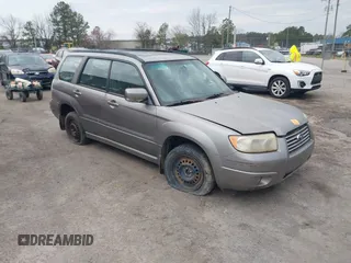 2006 Subaru Forester 2.5 X w/Premium Pkg with VIN JF1SG656X6H705960, listed as a IAAI auction lot 41872470 with 228,095 mi miles. Bid and sale history available at carsss.com. Image 1.