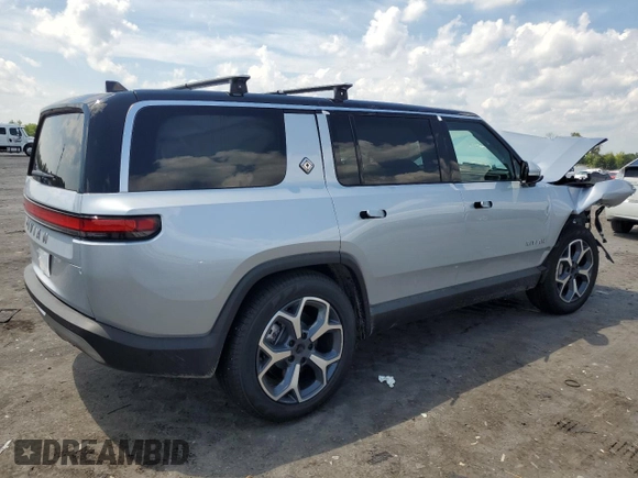 2024 Rivian R1S Adventure with VIN 7PDSGBBA1RN041672, listed as a Copart auction lot 61924974 with Not Provided miles and Salvage Title. Bid and sale history available at carsss.com. Image 3.