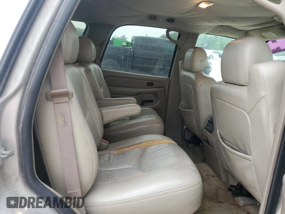 2004 GMC Yukon SLT with VIN 1GKEC13Z34R313210, listed as a Copart auction lot 51150575 with 328,961 mi miles and Salvage Title. Bid and sale history available at carsss.com. Image 11.