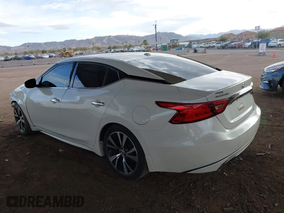 2018 Nissan Maxima SR with VIN 1N4AA6AP1JC397613, listed as a IAAI auction lot 41557340 with 84,749 mi miles. Bid and sale history available at carsss.com. Image 3.
