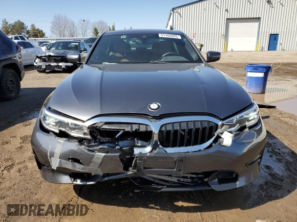 2021 BMW 3 Series 330i xDrive with VIN 3MW5R7J05M8B51153, listed as a Copart auction lot 51162025 with 35,244 mi miles and Clean Title. Bid and sale history available at carsss.com. Image 5.