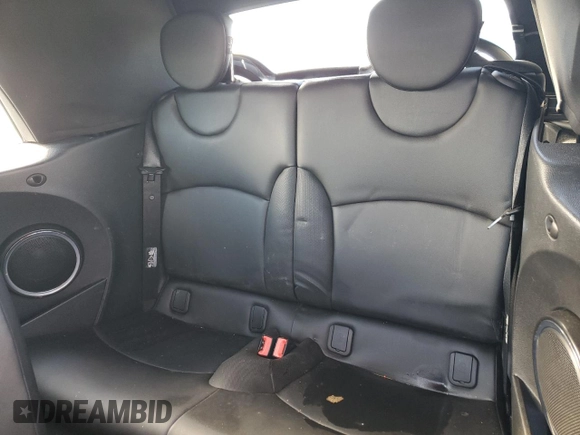2011 MINI Convertible with VIN WMWZN3C53BT133576, listed as a Copart auction lot 87543835 with 69,999 mi miles and Salvage title. Bid and sale history available at DreamBid. Image 10.