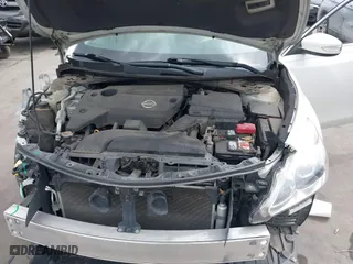 2013 Nissan Altima 2.5 SL with VIN 1N4AL3AP3DN488058, listed as a IAAI auction lot 41876703 with 139,278 mi miles. Bid and sale history available at carsss.com. Image 10.