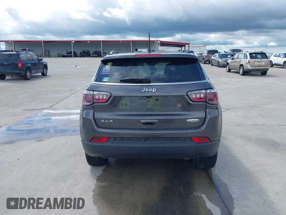 2023 Jeep Compass Latitude Lux с VIN 3C4NJDFN4PT513651, выставлен на аукционе IAAI как лот 40245254 с пробегом 3 545 миль миль и . История ставок и продаж доступна на DreamBid. Изображение 16.