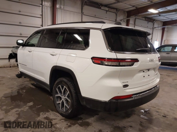 2024 Jeep Grand Cherokee Limited with VIN 1C4RJKBG1R8563129, listed as a IAAI auction lot 42289044 with 29,655 mi miles and . Bid and sale history available at DreamBid. Image 3.