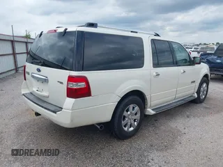 2008 Ford Expedition EL Limited with VIN 1FMFK19578LA13925, listed as a IAAI auction lot 41994285 with 212,507 mi miles. Bid and sale history available at carsss.com. Image 4.