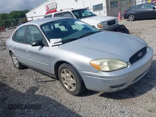 2007 Ford Taurus SE with VIN 1FAFP53U87A186138, listed as a IAAI auction lot 42537740 with 176,211 mi miles and . Bid and sale history available at DreamBid. Image 1.