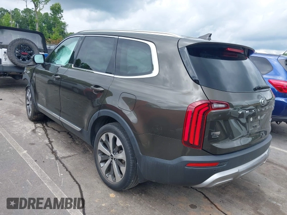 2020 Kia Telluride EX with VIN 5XYP34HC3LG088925, listed as a IAAI auction lot 42399123 with 30,106 mi miles and . Bid and sale history available at DreamBid. Image 3.