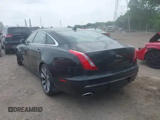 2017 Jaguar XJ Portfolio with VIN SAJWJ2GD4H8W05326, listed as a IAAI auction lot 42411897 with 49,179 mi miles and . Bid and sale history available at DreamBid. Image 3.