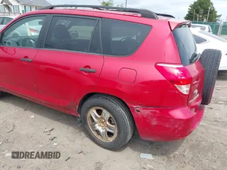 2008 Toyota RAV4 with VIN JTMZD35V885106406, listed as a IAAI auction lot 42006384 with 206,606 mi miles. Bid and sale history available at carsss.com. Image 6.