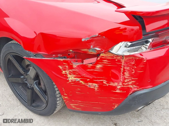 2015 Chevrolet Camaro SS with VIN 2G1FJ1EW6F9297521, listed as a IAAI auction lot 41321710 with 27,830 mi miles. Bid and sale history available at carsss.com. Image 6.