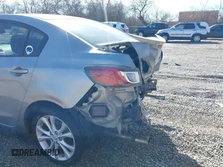 2010 Mazda 3 S Grand Touring with VIN JM1BL1S50A1350853, listed as a IAAI auction lot 41684024 with 149,842 mi miles and . Bid and sale history available at carsss.com. Image 18.