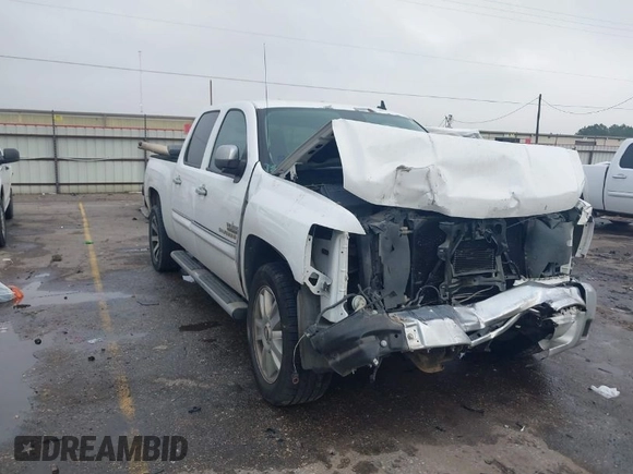 2013 Chevrolet Silverado 1500 LT with VIN 3GCPCSE02DG170890, listed as a IAAI auction lot 41462129 with 140,958 mi miles and . Bid and sale history available at DreamBid. Image 1.