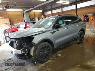 2021 Kia Sorento SX with VIN 5XYRK4LF1MG060281, listed as a Copart auction lot 60813555 with 30,395 mi miles and Salvage title. Bid and sale history available at DreamBid. Image 1.