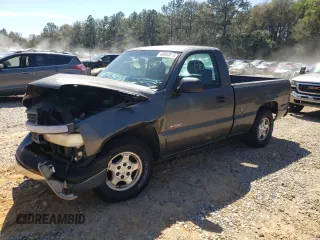 2000 Chevrolet Silverado 1500 with VIN 1GCEC14VXYZ367827, listed as a Copart auction lot 48942815 with 206,901 mi miles and Salvage Title. Bid and sale history available at DreamBid. Image 1.