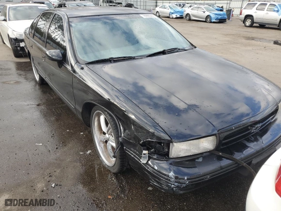 1994 Chevrolet Caprice Classic LS with VIN 1G1BN52P2RR198387, listed as a Copart auction lot 78990344 with 116,789 mi miles and Salvage Title. Bid and sale history available at carsss.com. Image 5.