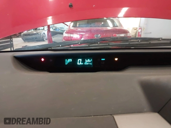 2007 Toyota Prius with VIN JTDKB20UX73231952, listed as a IAAI auction lot 41897782 with 160,071 mi miles. Bid and sale history available at carsss.com. Image 7.