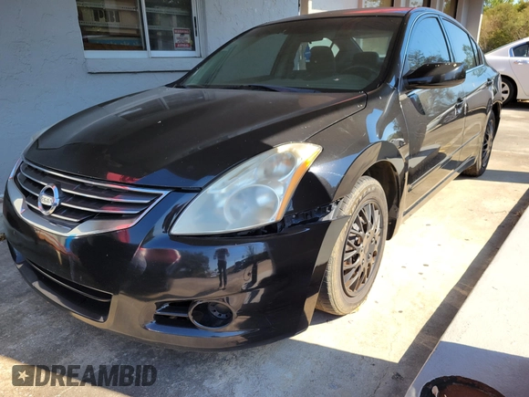 2010 Nissan Altima 2.5 S with VIN 1N4AL2AP9AN520923, listed as a IAAI auction lot 41709452 with 1 mi miles. Bid and sale history available at carsss.com. Image 1.