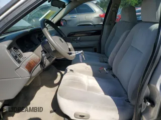 2006 Mercury Grand Marquis GS с VIN 2MEFM74V46X646745, выставлен на аукционе Copart как лот 52541545 с пробегом 183 662 миль миль и На запчасти • Non repairable. История ставок и продаж доступна на DreamBid. Изображение 7.