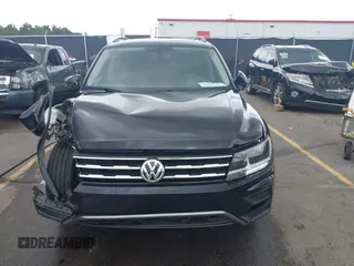 2018 Volkswagen Tiguan SEL с VIN 3VV3B7AX7JM076018, выставлен на аукционе IAAI как лот 42428029 с пробегом 70 339 миль миль и . История ставок и продаж доступна на DreamBid. Изображение 12.