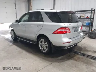 2015 Mercedes-Benz M-Class ML 350 with VIN 4JGDA5HB5FA564792, listed as a IAAI auction lot 41649427 with 70,764 mi miles. Bid and sale history available at carsss.com. Image 3.