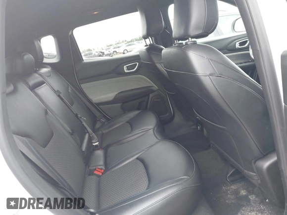 2024 Jeep Compass Latitude с VIN 3C4NJDBN3RT597390, выставлен на аукционе IAAI как лот 42499864 с пробегом 42 699 миль миль и . История ставок и продаж доступна на DreamBid. Изображение 8.