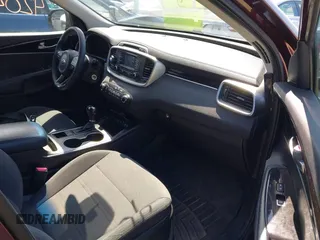 2017 Kia Sorento LX with VIN 5XYPG4A34HG192880, listed as a IAAI auction lot 42045752 with 150,772 mi miles. Bid and sale history available at carsss.com. Image 5.