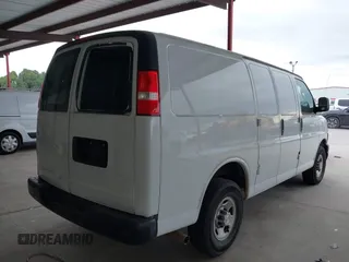 2021 Chevrolet Express Cargo with VIN 1GCWGAFP1M1234342, listed as a IAAI auction lot 42112125 with 118,410 mi miles and . Bid and sale history available at DreamBid. Image 4.
