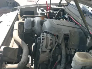 2008 Chevrolet Tahoe 1LT с VIN 1GNFC13028R275841, выставлен на аукционе IAAI как лот 43379930 с пробегом 301 691 миль миль и . История ставок и продаж доступна на DreamBid. Изображение 12.