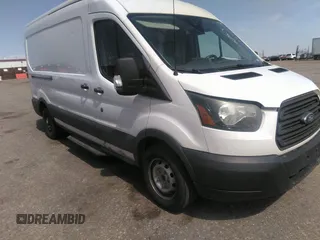 2016 Ford Transit with VIN 1FTYE2CM7GKA15771, listed as a IAAI auction lot 41987647 with 135,720 mi miles. Bid and sale history available at carsss.com. Image 1.