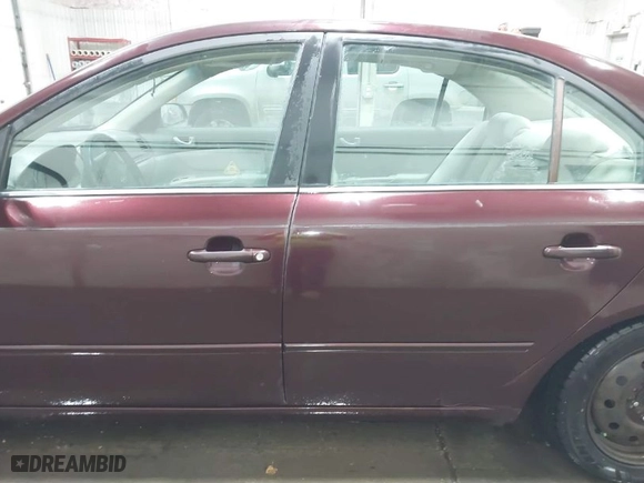 2006 Hyundai Sonata GLS with VIN 5NPEU46F56H005025, listed as a IAAI auction lot 41860547 with 200,071 mi miles. Bid and sale history available at carsss.com. Image 15.