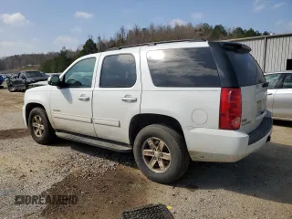 2011 GMC Yukon SLE with VIN 1GKS1AE09BR271002, listed as a Copart auction lot 49349275 with 245,183 mi miles and Salvage Title. Bid and sale history available at carsss.com. Image 2.