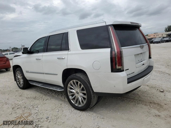 2017 Cadillac Escalade with VIN 1GYS3AKJ9HR181693, listed as a Copart auction lot 81844944 with 81,854 mi miles and Non Repairable. Bid and sale history available at carsss.com. Image 2.