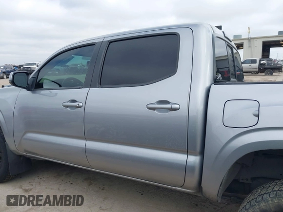 2021 Toyota Tacoma SR with VIN 5TFAX5GN7MX192500, listed as a IAAI auction lot 41674939 with 33,608 mi miles and . Bid and sale history available at DreamBid. Image 15.