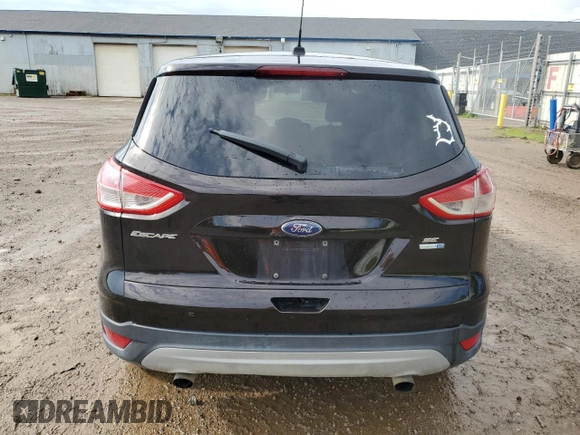2013 Ford Escape SE with VIN 1FMCU9GX2DUB38657, listed as a Copart auction lot 63438765 with 124,142 mi miles and Clean title. Bid and sale history available at DreamBid. Image 6.