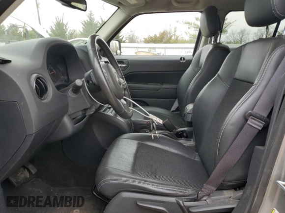 2016 Jeep Patriot Sport SE with VIN 1C4NJPBA8GD787607, listed as a Copart auction lot 52623695 with 82,194 mi miles and Salvage Title. Bid and sale history available at carsss.com. Image 7.