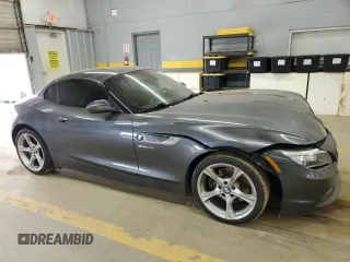 2015 BMW Z4 sDrive28i with VIN WBALL5C52FP557059, listed as a Copart auction lot 71438184 with 0 mi miles and Salvage Title. Bid and sale history available at carsss.com. Image 4.