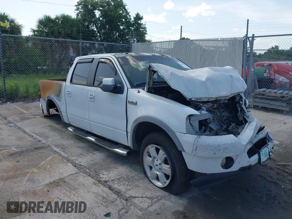 2008 Ford F-150 XLT с VIN 1FTPW14V58FB21592, выставлен на аукционе IAAI как лот 42642040 с пробегом Не указан миль и . История ставок и продаж доступна на DreamBid. Изображение 1.