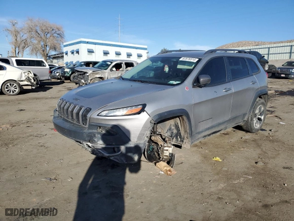 2018 Jeep Cherokee Trailhawk with VIN 1C4PJMBB9JD571773, listed as a Copart auction lot 82876514 with 137,565 mi miles and Salvage Title. Bid and sale history available at carsss.com. Image 1.