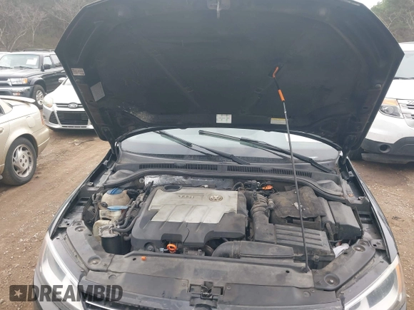 2012 Volkswagen Jetta TDI w/Premium with VIN 3VWLL7AJ1CM360400, listed as a IAAI auction lot 41462201 with 269,351 mi miles and . Bid and sale history available at DreamBid. Image 10.