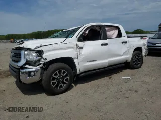2015 Toyota Tundra SR5 z VIN 5TFDY5F14FX429388, wystawiony jako Copart lot #55807035 z przebiegiem Nie podano mil oraz Nie do naprawy • Non repairable. Historia ofert i sprzedaży dostępna na DreamBid. Obrazek 1.