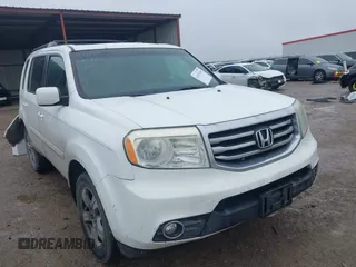 2013 Honda Pilot EX-L with VIN 5FNYF3H52DB014959, listed as a IAAI auction lot 41459164 with 174,136 mi miles. Bid and sale history available at carsss.com. Image 1.