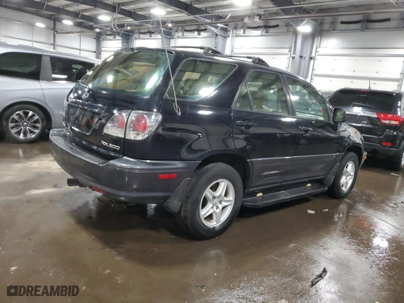 2002 Lexus RX 300 with VIN JTJHF10U220244288, listed as a Copart auction lot 88923375 with 215,664 mi miles and Salvage Title. Bid and sale history available at carsss.com. Image 3.