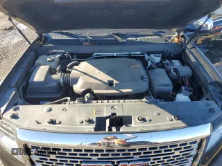 2020 GMC Canyon 4WD Denali with VIN 1GTG6EEN2L1131363, listed as a Copart auction lot 83033354 with 52,694 mi miles and Salvage Title. Bid and sale history available at carsss.com. Image 11.