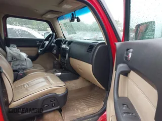 2006 Hummer H3 z VIN 5GTDN136X68203618, wystawiony jako IAAI lot #41796229 z przebiegiem 242 717 mil mil oraz . Historia ofert i sprzedaży dostępna na DreamBid. Obrazek 5.